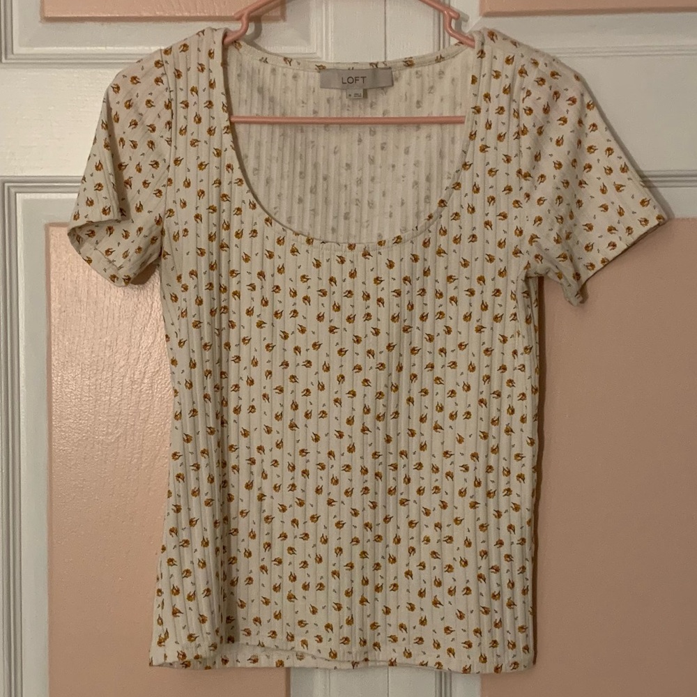 LOFT fitted white top, size Medium